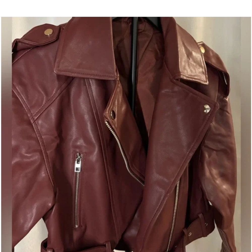 Women's Burgundy Leather Cropped Jacket